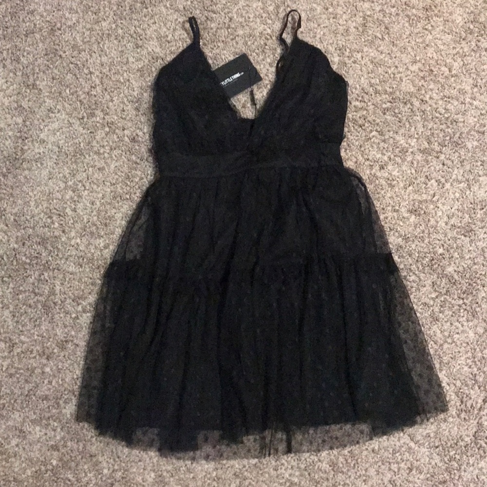 Pretty Little Thing black dress